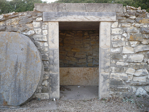 empty tomb photo